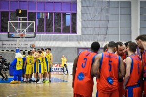 CSU - Oradea 3-3   © dragos dumitru --2.jpg